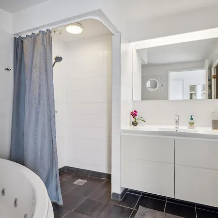 Beautiful With Panoramic Views Over Vig And The Mols Hills Ferienhaus *